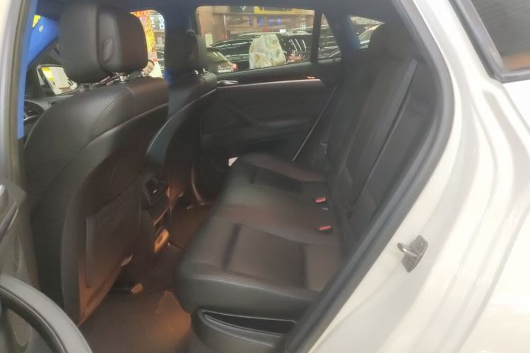 Used BMW X6 2014 xDrive35i Sport model Left Rear Seat