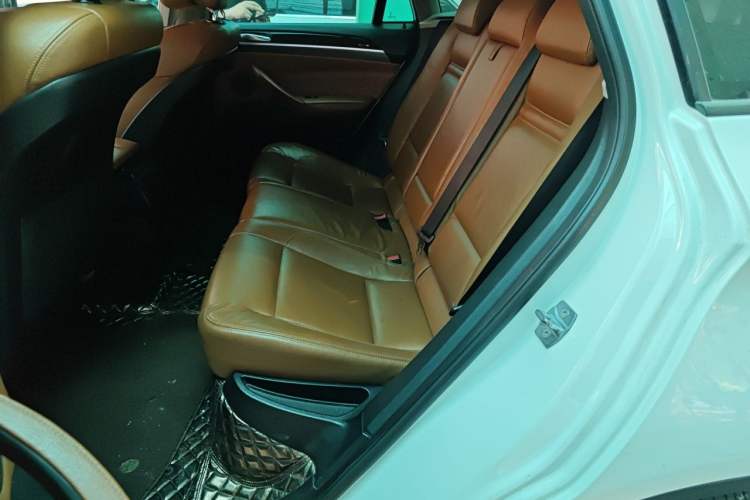 Used BMW X6 2014 xDrive35i Sport model Left Rear Seat