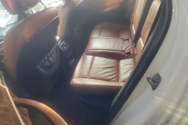 Used BMW X6 2014 xDrive35i Sport model Left Rear Seat