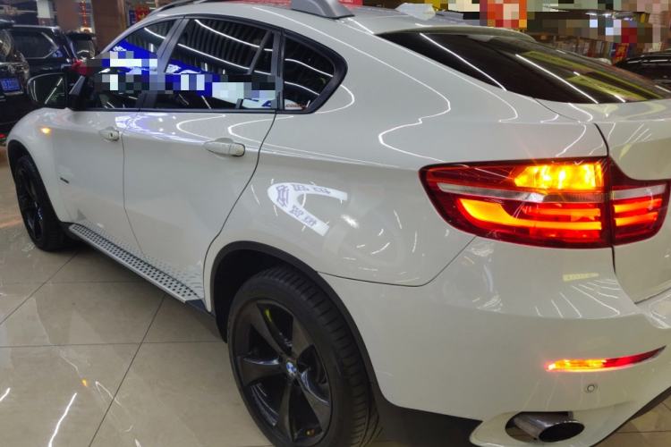 Used BMW X6 2014 xDrive35i Sport model Left Side