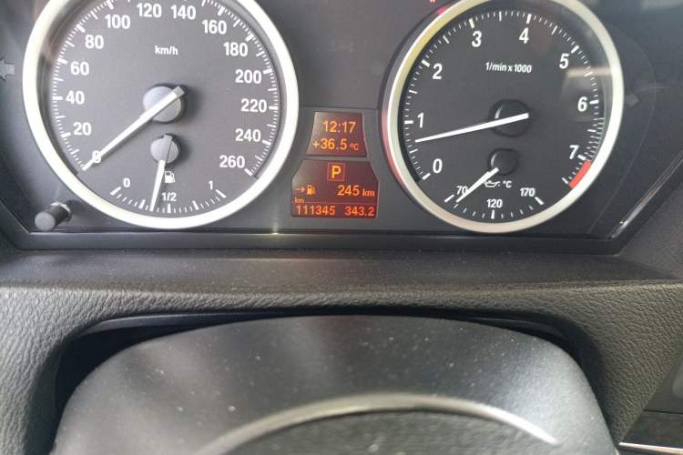 Used BMW X6  Odometer Close Up