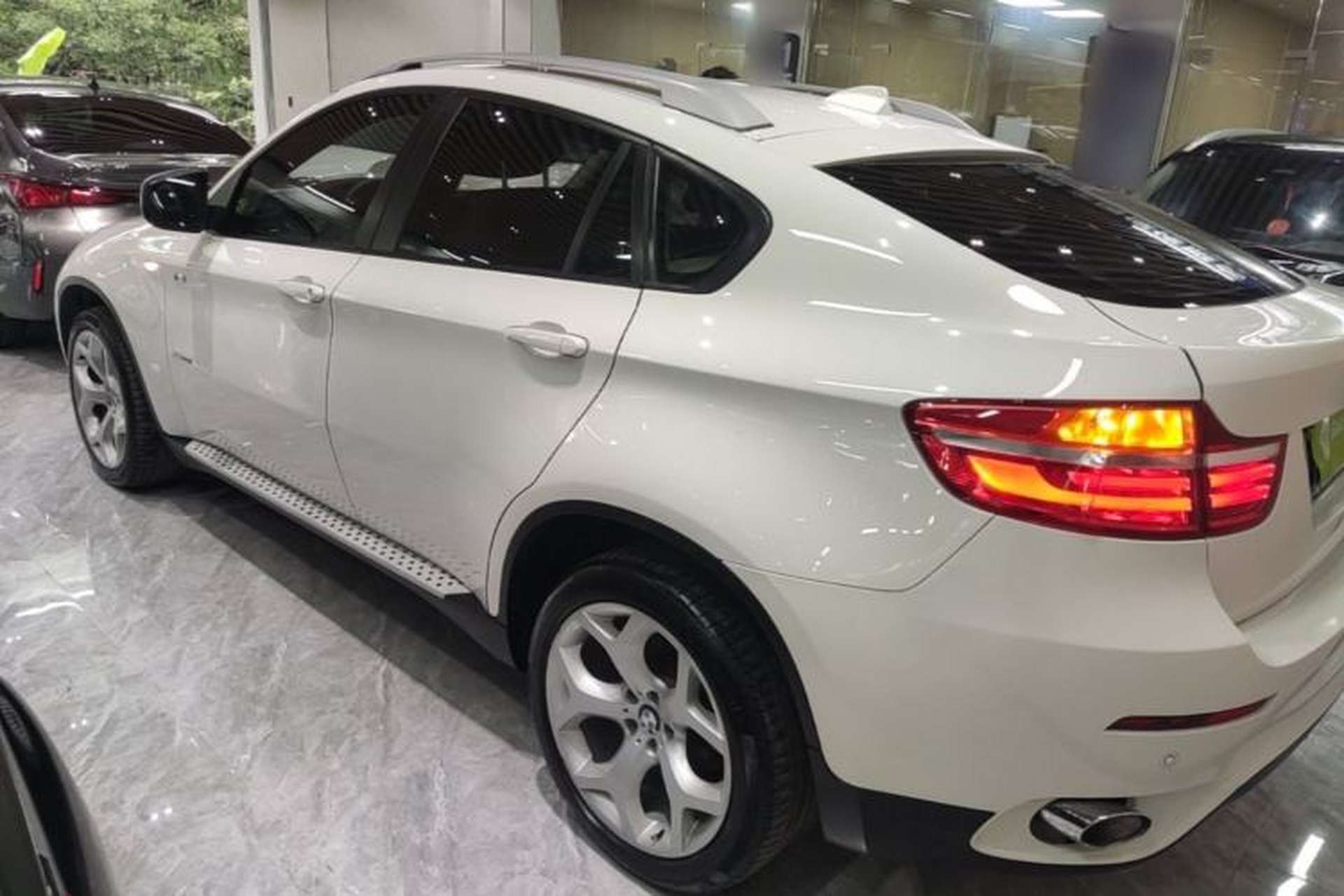 Used BMW X6 2014 xDrive35i five-seater Rear Left 45 Deg