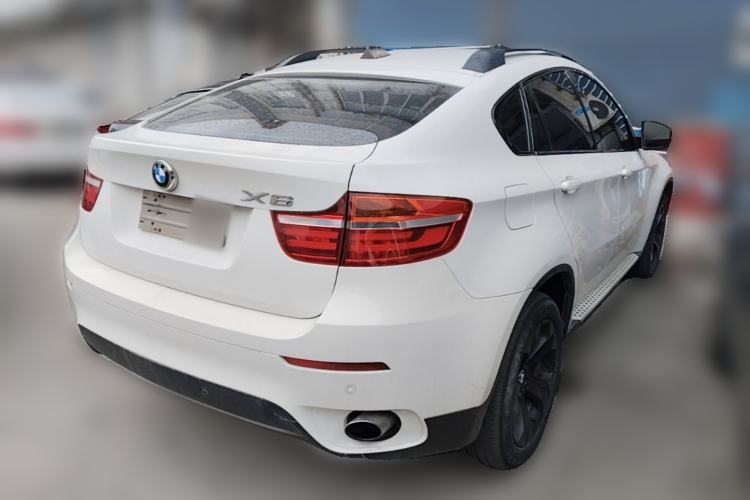 Used BMW X6  Rear Right 45 Deg