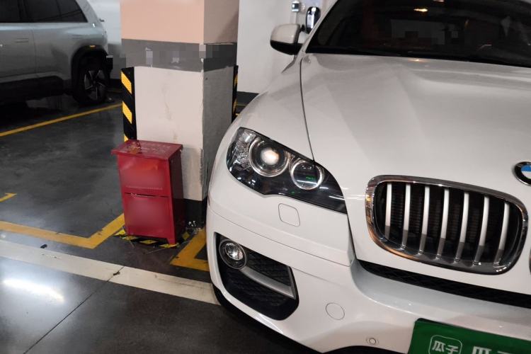 Used BMW X6 2014 xDrive35i Sport model Right Front Headlight