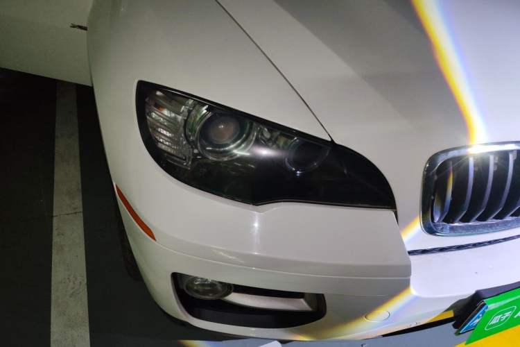 Used BMW X6  Right Front Headlight