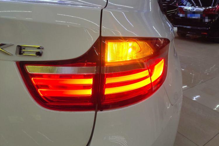 Used BMW X6 2014 xDrive35i Sport model Right Rear Taillight