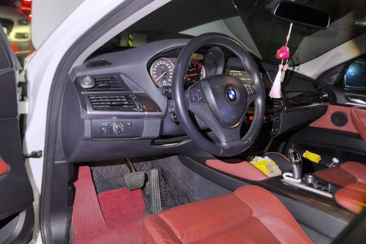 Used BMW X6 2014 xDrive35i five-seater Steering Wheel