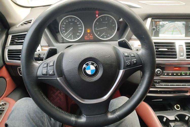 Used BMW X6  Steering Wheel