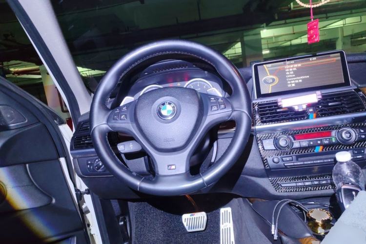Used BMW X6  Steering Wheel