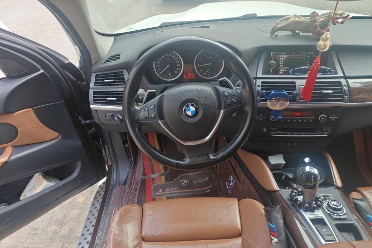 Used BMW X6 2014 xDrive35i Sport model Steering Wheel
