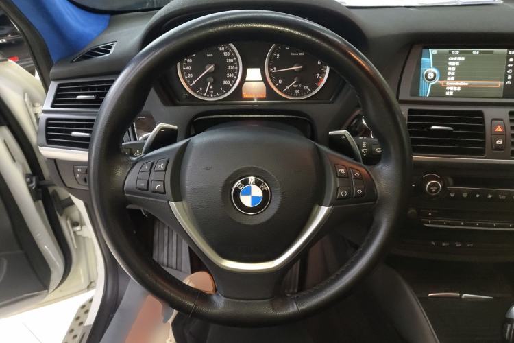 Used BMW X6 2014 xDrive35i Sport model Steering Wheel