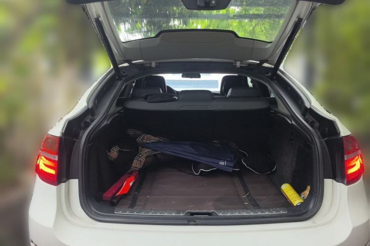 Used BMW X6 2014 xDrive35i Sport model Trunk