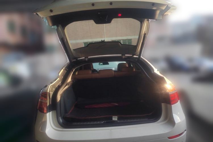Used BMW X6 2014 xDrive35i Sport model Trunk