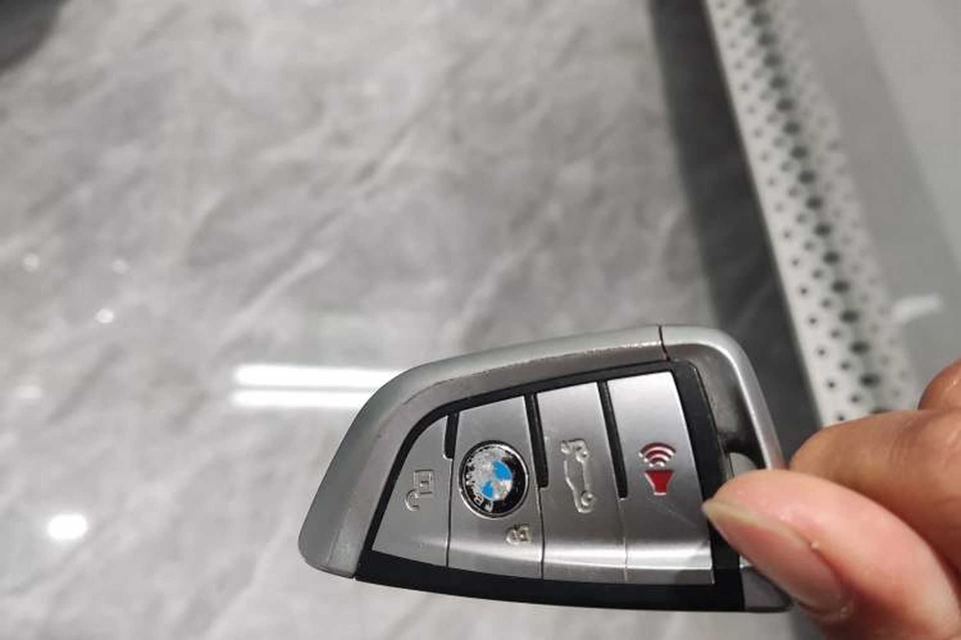 Used BMW X6 2014 xDrive35i five-seater Vehicle Key