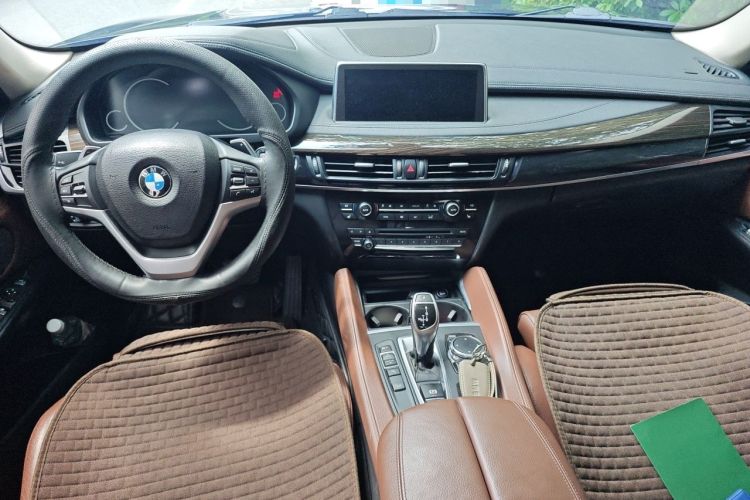 Used BMW X6 2015 xDrive35i Luxury Edition Center Console
