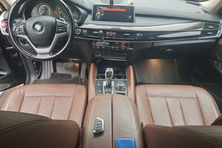 Used BMW X6 2015 xDrive35i Luxury Edition Center Console