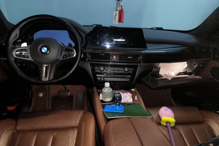 Used BMW X6 2015 xDrive28i Center Console