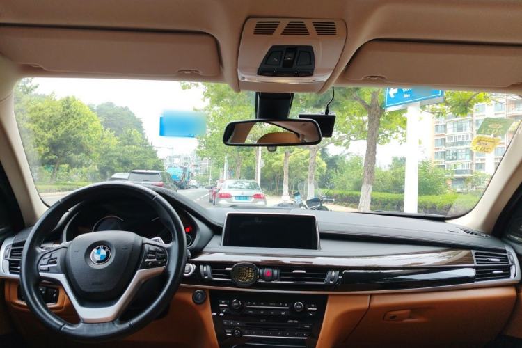 Used BMW X6 2015 xDrive35i Luxury Edition Center Console