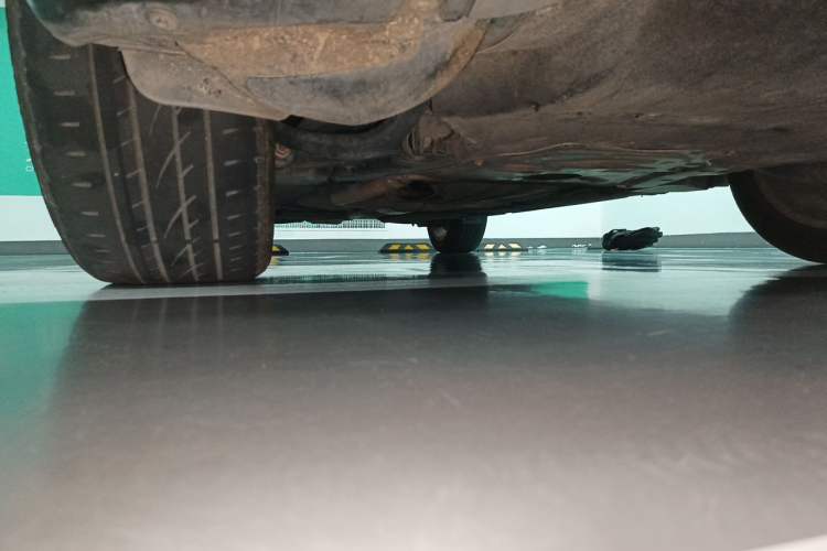 Used BMW X6 2015 xDrive28i Chassis Front Right