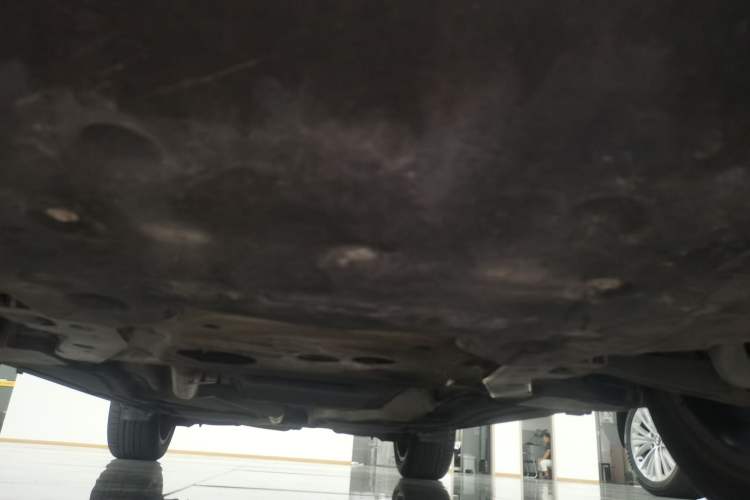 Used BMW X6 2015 xDrive35i Luxury Edition Chassis Front