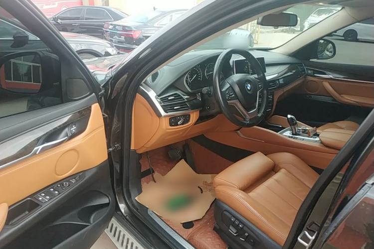 Used BMW X6 2015 xDrive28i Driver Seat
