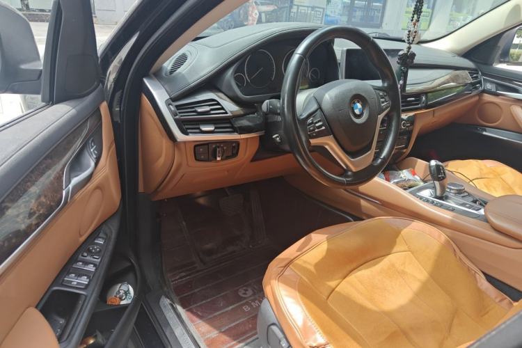 Used BMW X6 2015 xDrive28i Driver Seat