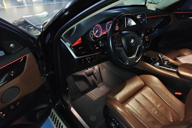 Used BMW X6 2015 xDrive35i Luxury Edition Driver Seat