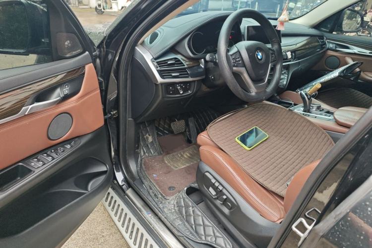 Used BMW X6 2015 xDrive35i Luxury Edition Driver Seat