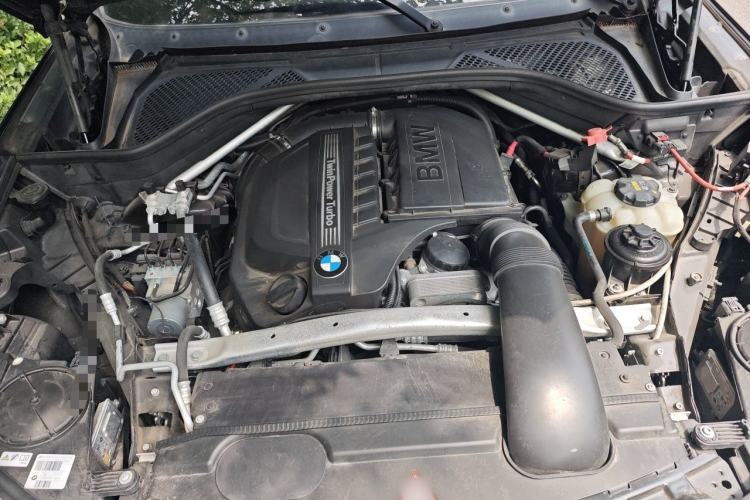 Used BMW X6 2015 xDrive35i Luxury Edition Engine Bay