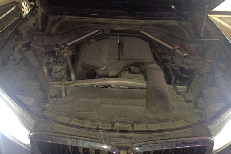 Used BMW X6 2015 xDrive35i Luxury Edition Engine Bay