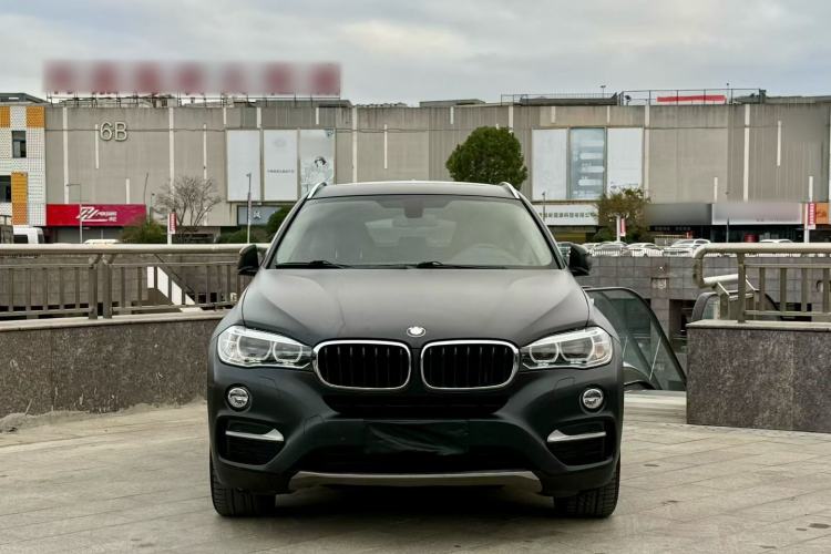 Used BMW X6 2015 xDrive28i Exterior 1