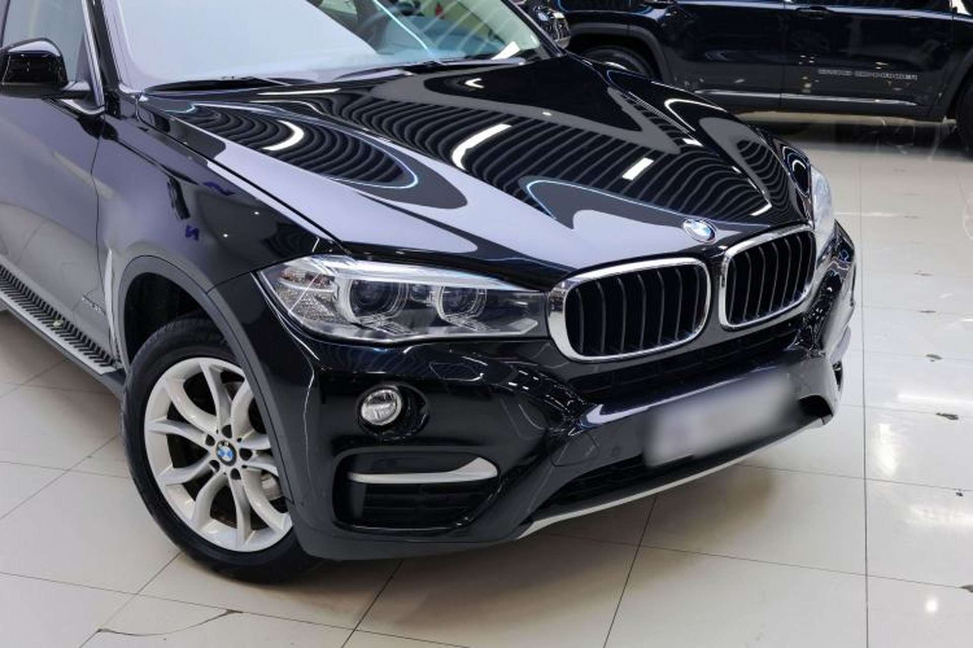 Used BMW X6 2015 xDrive35i Leading Model Exterior 10