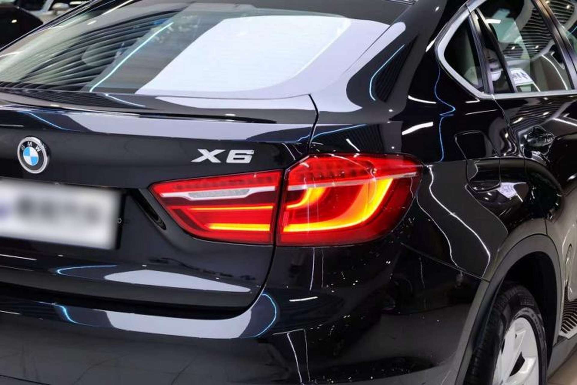 Used BMW X6 2015 xDrive35i Leading Model Exterior 14