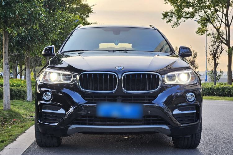 Used BMW X6 2015 xDrive28i Exterior 2