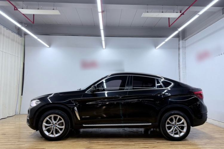 Used BMW X6 2015 xDrive28i Exterior 2
