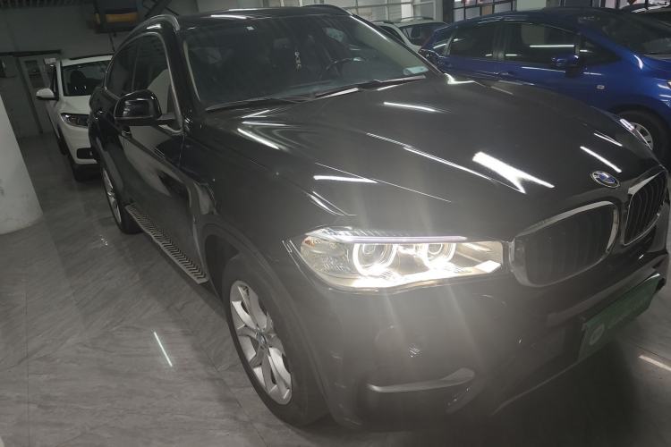 Used BMW X6 2015 xDrive35i Leading Model Exterior 2