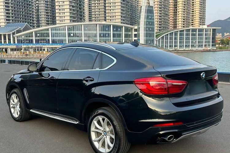 Used BMW X6 2015 xDrive28i Exterior 3