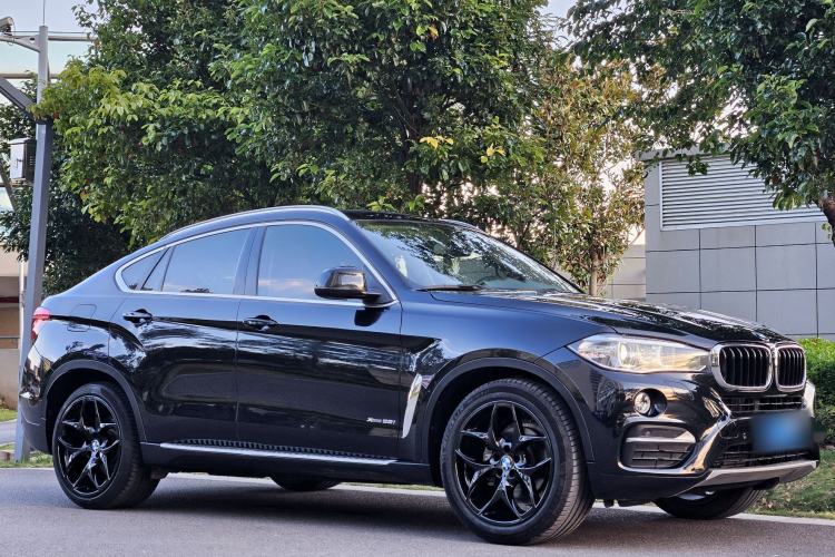 Used BMW X6 2015 xDrive28i Exterior 3