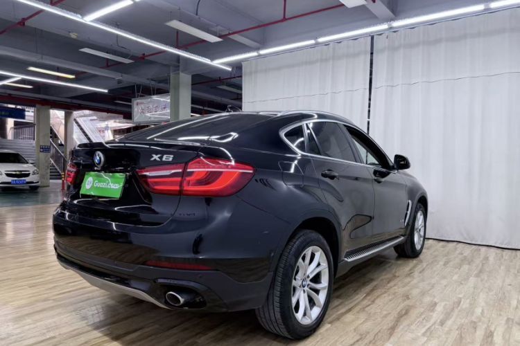 Used BMW X6 2015 xDrive28i Exterior 3