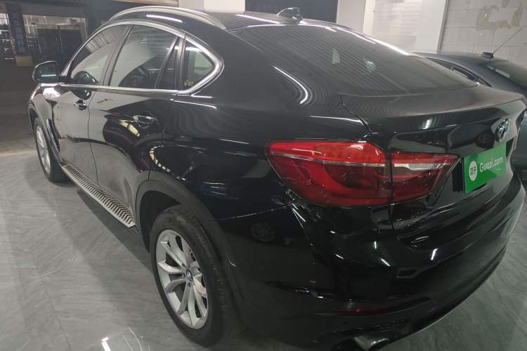 Used BMW X6 2015 xDrive35i Leading Model Exterior 3