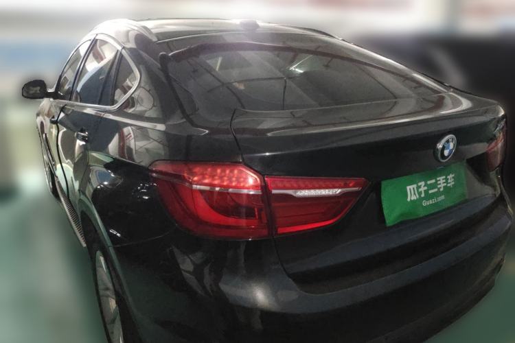 Used BMW X6 2015 xDrive28i Exterior 3
