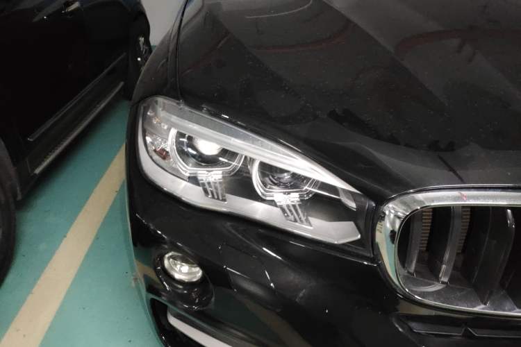 Used BMW X6 2015 xDrive28i Exterior 6