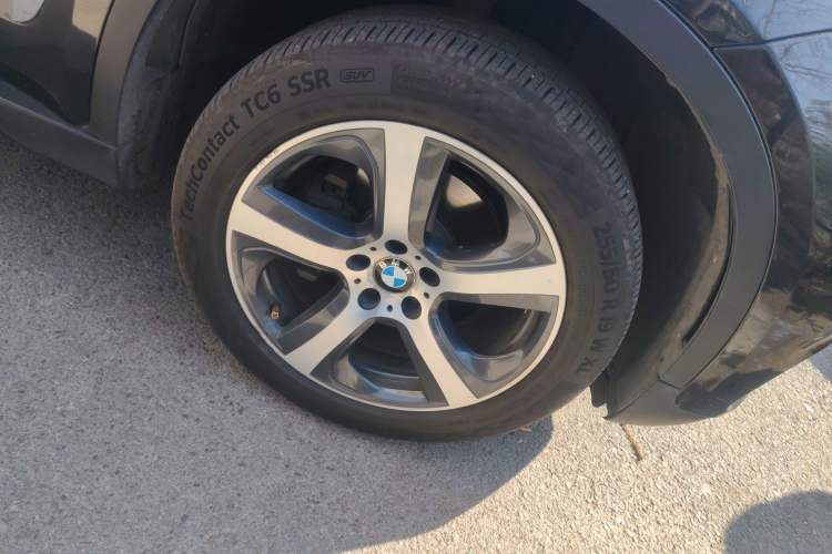 Used BMW X6 2015 xDrive35i Luxury Edition Exterior 7
