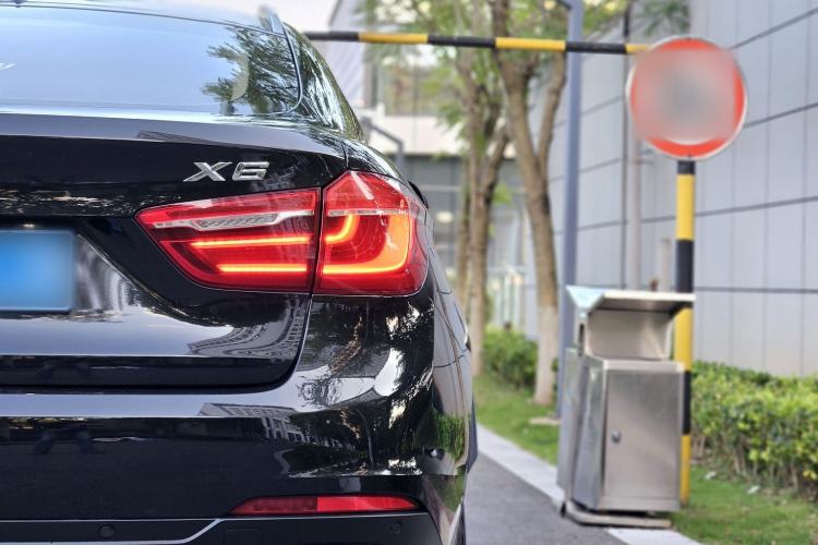 Used BMW X6 2015 xDrive28i Exterior 8