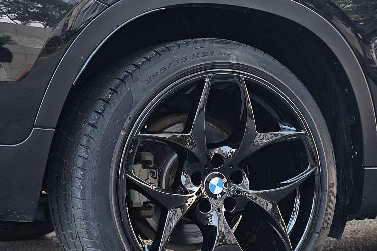 Used BMW X6 2015 xDrive28i Exterior 9
