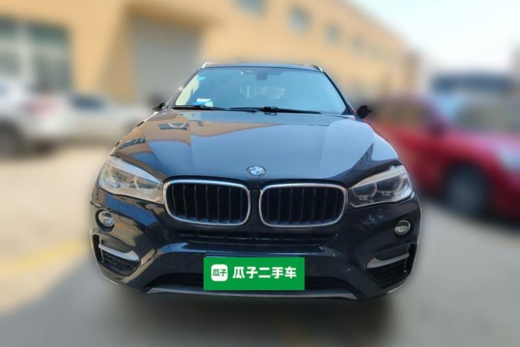 Used BMW X6 2015 xDrive28i Front