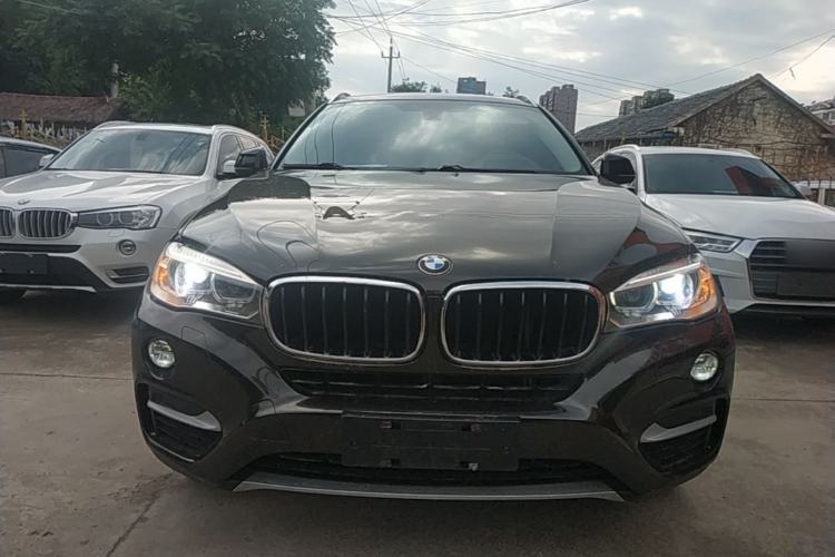 Used BMW X6 2015 xDrive28i Front