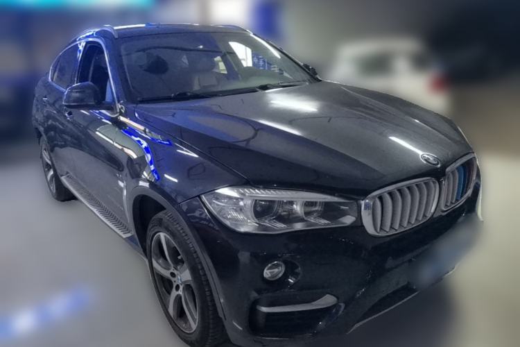 Used BMW X6 2015 xDrive35i Luxury Edition Front Right 45 Deg