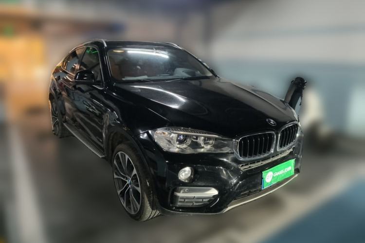 Used BMW X6 2015 xDrive35i Luxury Edition Front Right 45 Deg