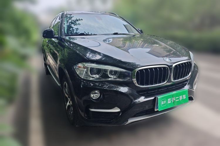 Used BMW X6 2015 xDrive35i Luxury Edition Front Right 45 Deg